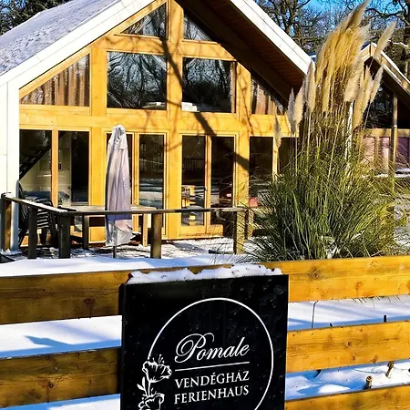 Ferienhaus Pomale Vendeghaz *